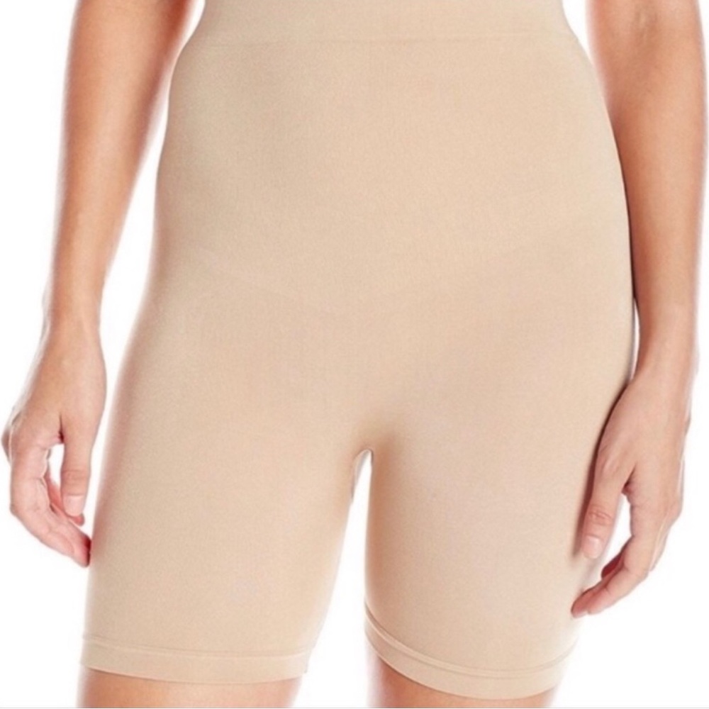 NWT Skinnygirl Smoothers and Sharpers